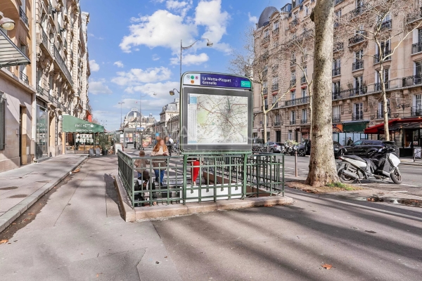 Luxury Apartment for sale in Paris 15ème, 1 390 000 €, Photo 1