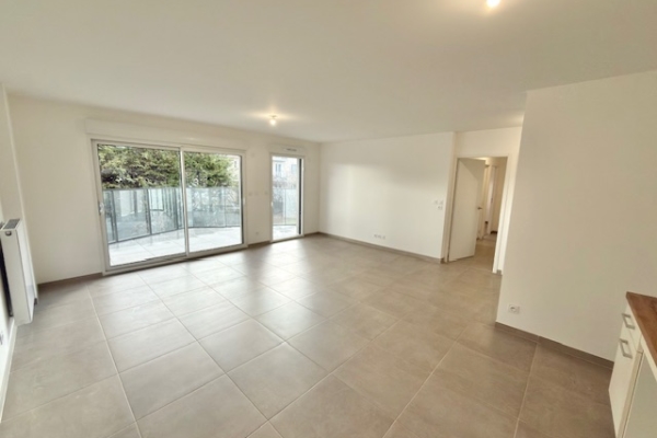 Appartement de luxe à vendre à Divonne-les-Bains, 504 000 €, Photo 1