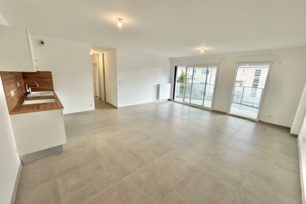 Appartement de luxe à vendre à Divonne-les-Bains, 545 000 €, Photo 1