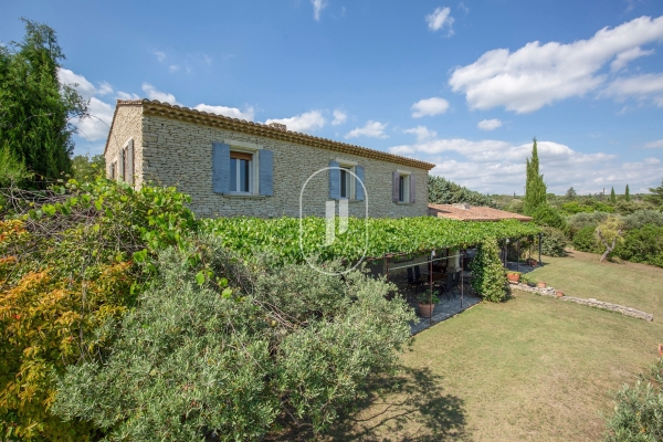 Maison de luxe à vendre à Gordes, 1 395 000 €, Photo 2