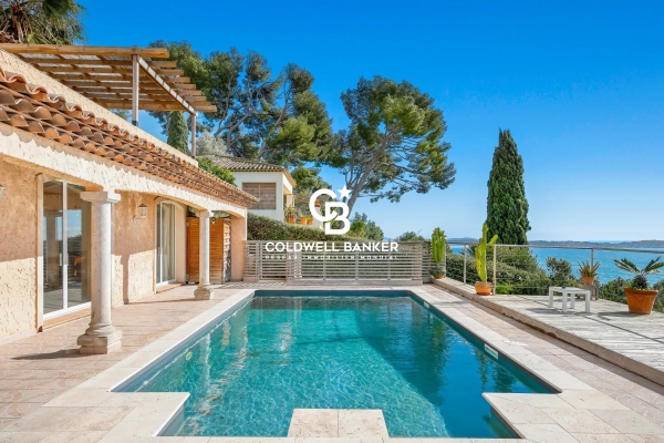 Luxury House for sale in Carqueiranne, 1 695 000 €, Photo 3