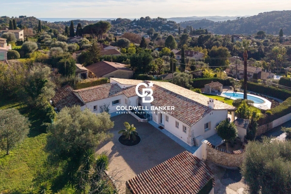 Luxury House for sale in Vence, 1 890 000 €, Photo 1