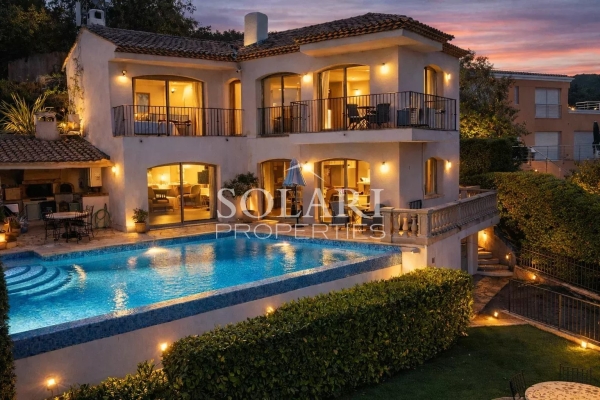 Luxury House for sale in Théoule-sur-Mer, 1 990 000 €