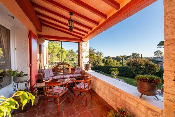 Maison de luxe à vendre à Antibes, 1 690 000 €, Photo 5