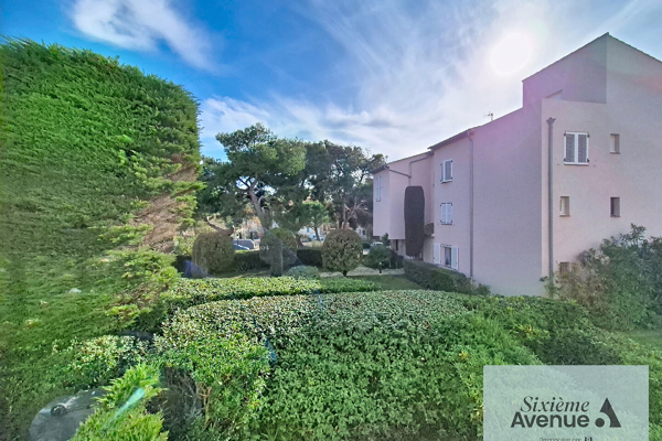 Appartement de luxe à vendre à Six Fours les Plages, 236 000 €, Photo 2