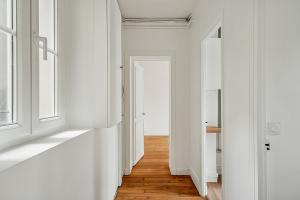 Luxury Apartment for sale in Paris 14Ème, 695 000 €, Photo 2