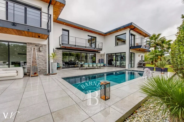 Luxury House for sale in Anglet, 2 950 000 €, Photo 2