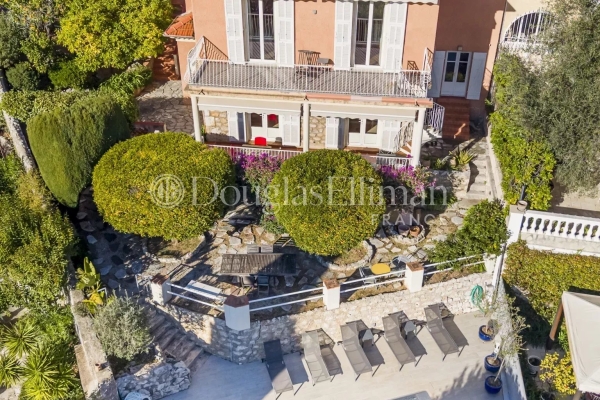 Maison de luxe à vendre à Villefranche-sur-Mer, 1 895 000 €, Photo 2