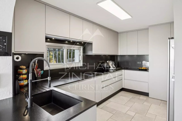 Luxury House for sale in Mandelieu-la-Napoule, 1 690 000 €, Photo 5