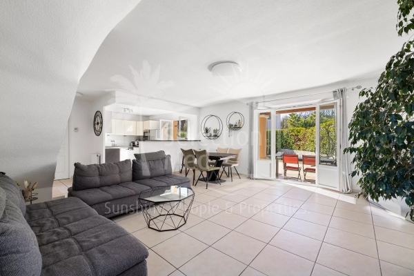 Maison de luxe à vendre à Le Rouret, 675 000 €, Photo 6