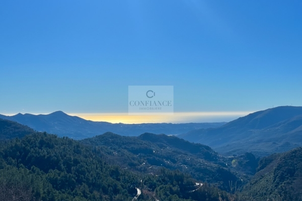 Maison de luxe à vendre à Revest-les-Roches, 650 000 €, Photo 2