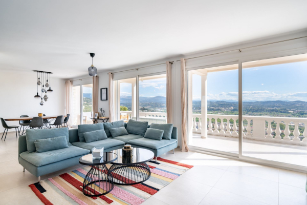 Maison de luxe à vendre à Mandelieu-la-Napoule, 1 090 000 €, Photo 3