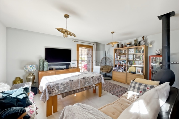 Maison de luxe à vendre à Revest-les-Roches, 650 000 €, Photo 5