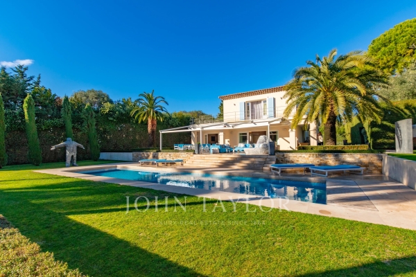 Maison de luxe à vendre à Cap d'Antibes, 5 500 000 €, Photo 1