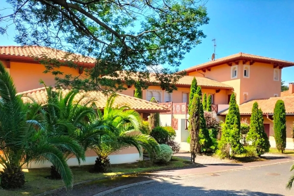 Luxury Apartment for sale in Anglet, 558 000 €, Photo 1