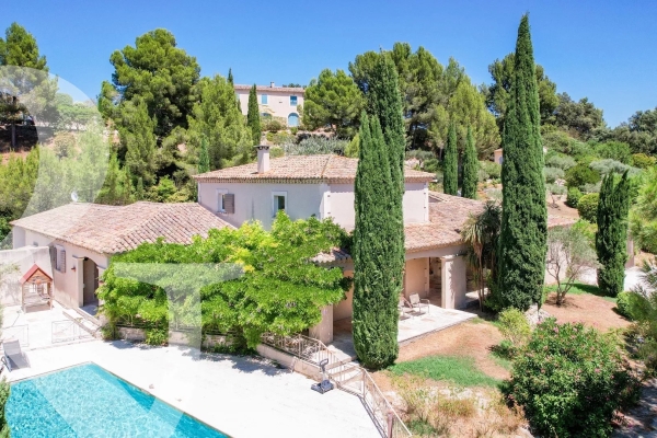 Maison de luxe à vendre à Maussane les Alpilles, 1 995 000 €, Photo 1