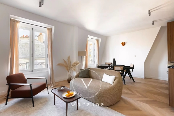 Luxury Apartment for sale in Paris 7Ème, 936 000 €, Photo 1