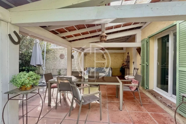 Maison de luxe à vendre à Cannes, 1 390 000 €, Photo 2