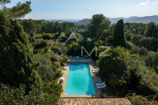 Maison de luxe à vendre à Mougins, 12 800 000 €, Photo 2
