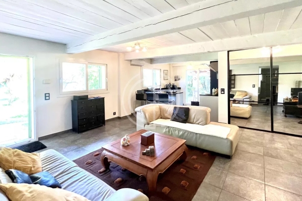 Maison de luxe à vendre à Cannes, 1 390 000 €, Photo 4