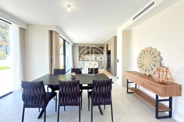 Maison de luxe à vendre à Valbonne, 1 990 000 €, Photo 7