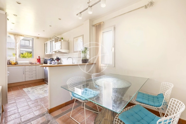 Maison de luxe à vendre à Suresnes, 1 195 000 €, Photo 7