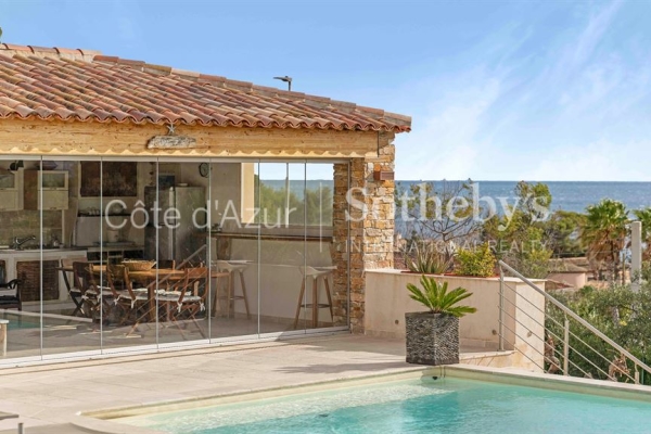 Maison de luxe à vendre à Les Issambres, 2 490 000 €, Photo 1