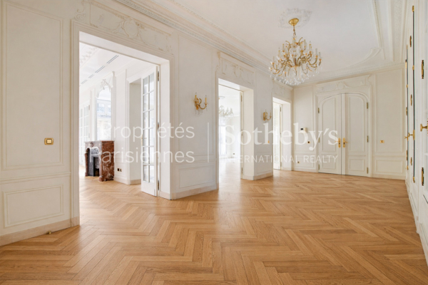 Luxury Apartment for sale in Paris 16Ème, 13 950 000 €, Photo 2
