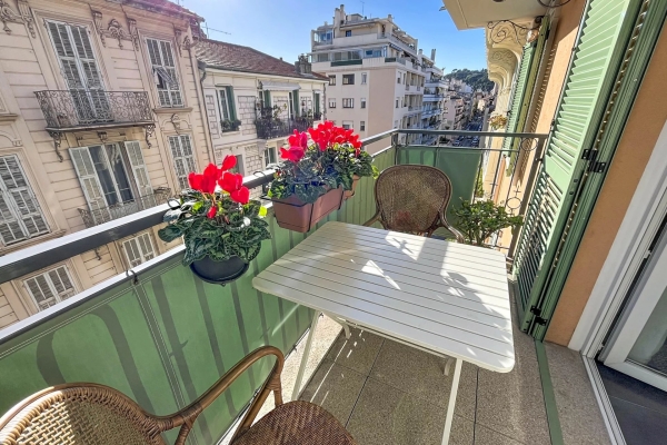 Luxury Apartment for sale in Nice, 315 000 €, Photo 1