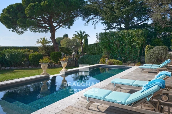 Maison de luxe à vendre à Cap d'Antibes, 9 950 000 €, Photo 1