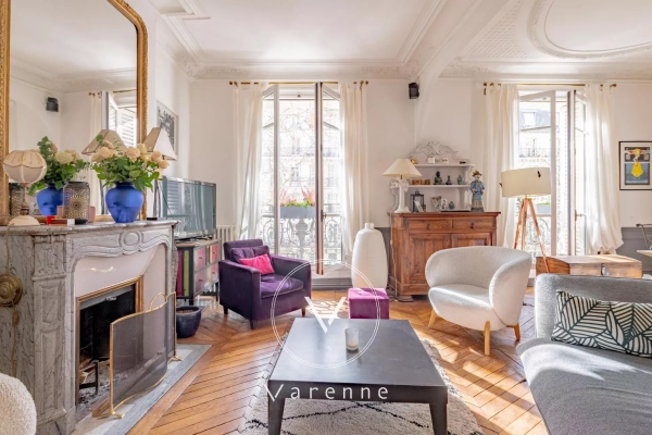 Luxury Apartment for sale in Paris 5Ème, 1 800 000 €, Photo 2