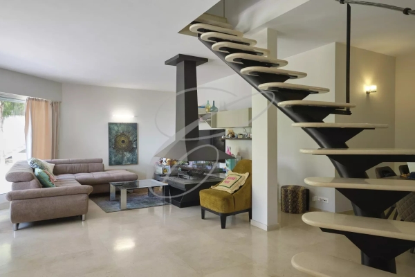 Luxury House for sale in Roquebrune-Cap-Martin, 1 500 000 €, Photo 4