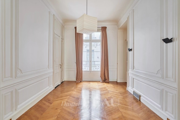 Appartement de luxe à louer à Paris 8ème, 16 750 €, Photo 5