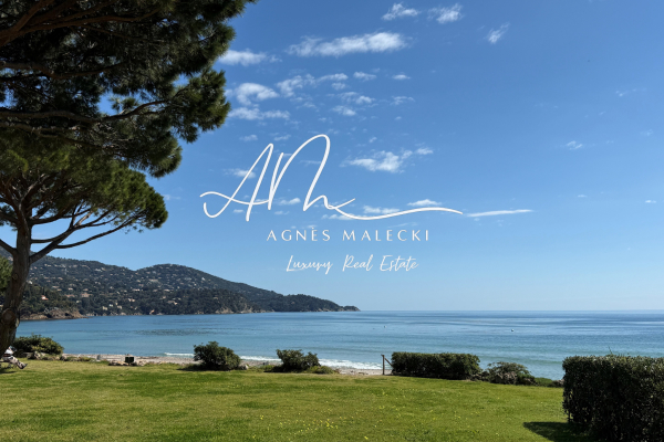 Appartement de luxe à vendre à Le Lavandou, 265 000 €, Photo 1