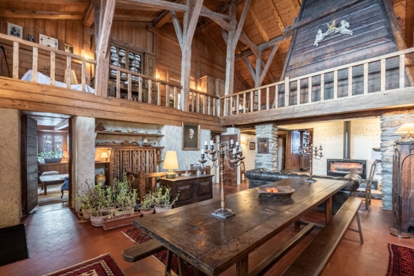 Maison de luxe à vendre à Chamonix-Mont-Blanc, 2 390 000 €, Photo 1