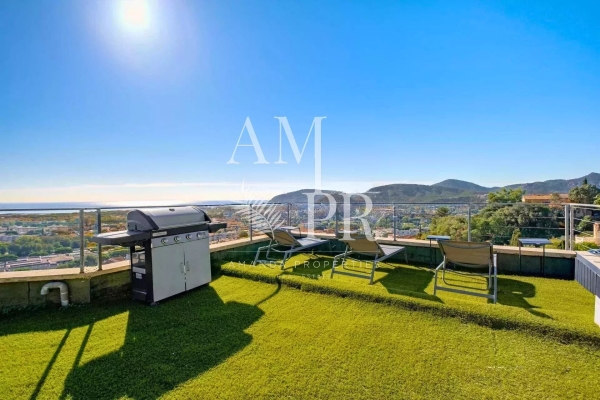 Appartement de luxe à vendre à Mandelieu-la-Napoule, 990 000 €, Photo 1