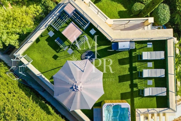 Appartement de luxe à vendre à Mandelieu-la-Napoule, 990 000 €, Photo 2