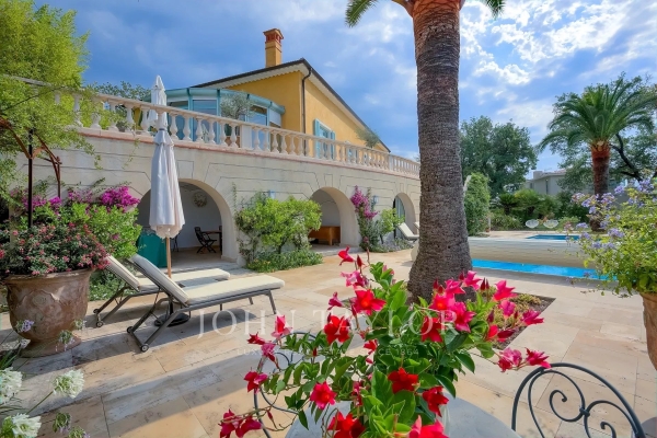 Maison de luxe à vendre à Vence, 1 872 000 €, Photo 4