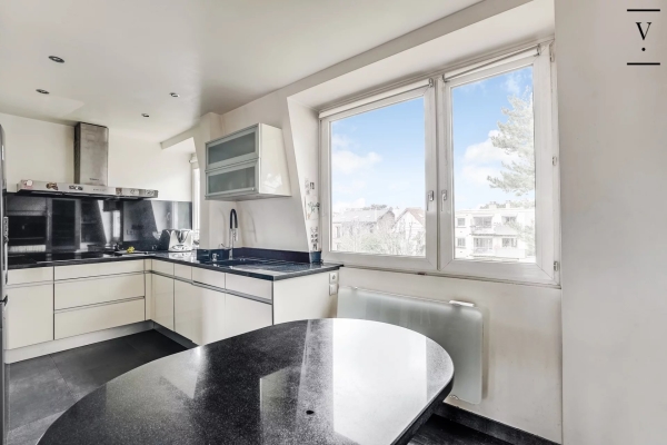 Luxury Apartment for sale in Boulogne-Billancourt, 1 211 600 €, Photo 6