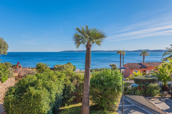 Maison de luxe à vendre à Sainte-Maxime, 924 000 €, Photo 1