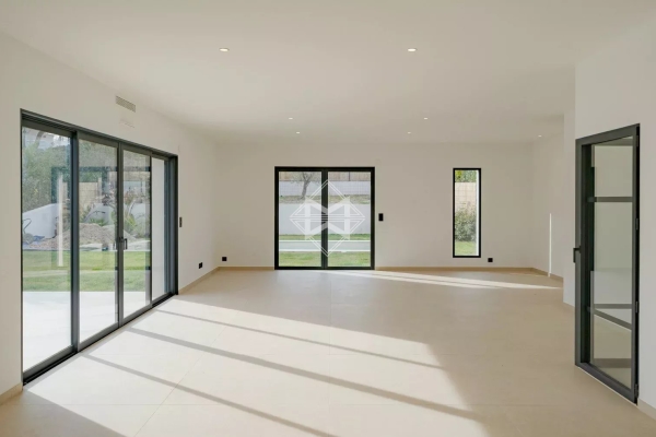 Maison de luxe à vendre à Mougins, 1 510 000 €, Photo 3