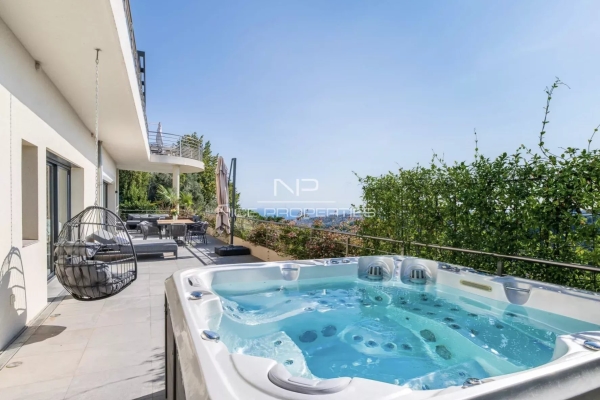 Luxury Apartment for sale in Nice, 1 580 000 €, Photo 1