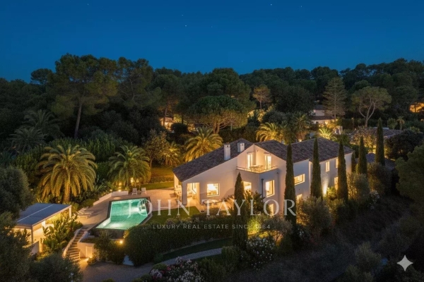 Luxury House for sale in Mougins, 4 950 000 €, Photo 1