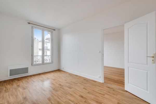 Appartement de luxe à vendre à Saint-Ouen, 345 000 €, Photo 1