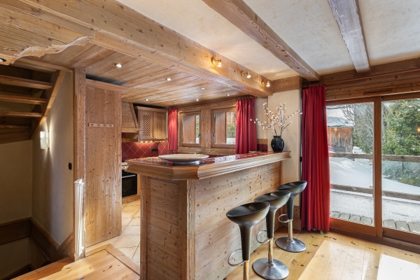 Luxury House for sale in Meribel les Allues, 2 695 000 €, Photo 2