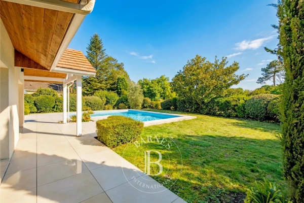 Maison de luxe à vendre à Pessac, 799 000 €, Photo 2