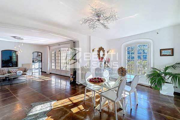 Luxury House for sale in Mandelieu-la-Napoule, 1 390 000 €, Photo 5