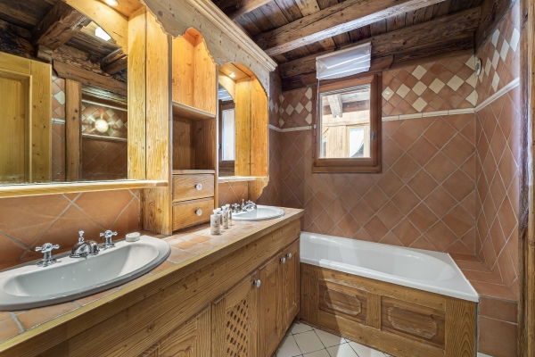Luxury House for sale in Meribel les Allues, 2 695 000 €, Photo 5