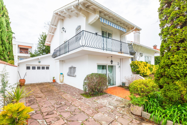 Maison de luxe à vendre à Biarritz, 1 260 000 €, Photo 1