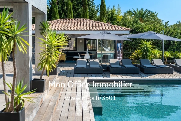 Maison de luxe à vendre à Saint-Raphaël, 2 890 000 €, Photo 3